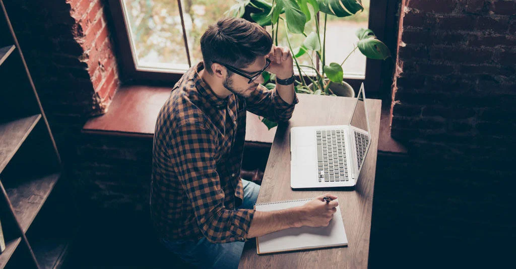 Two emails every early stage founder should master