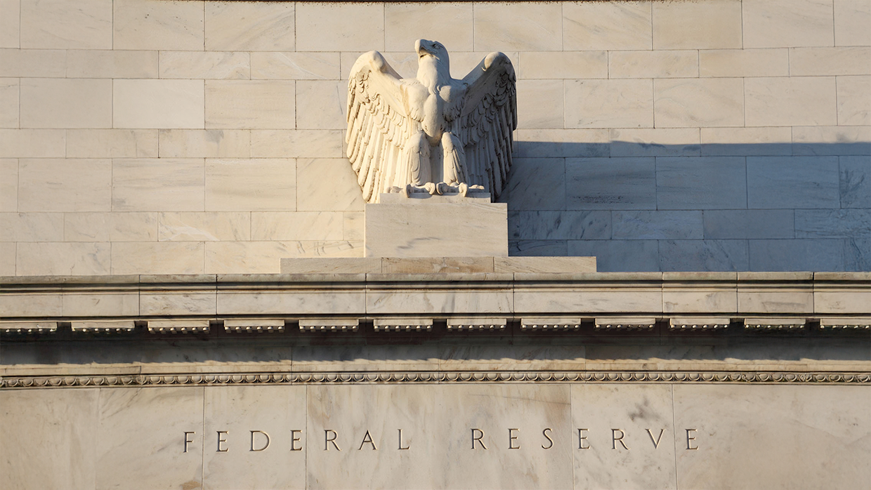 The independence of the Federal Reserve: Exploring its structure and role